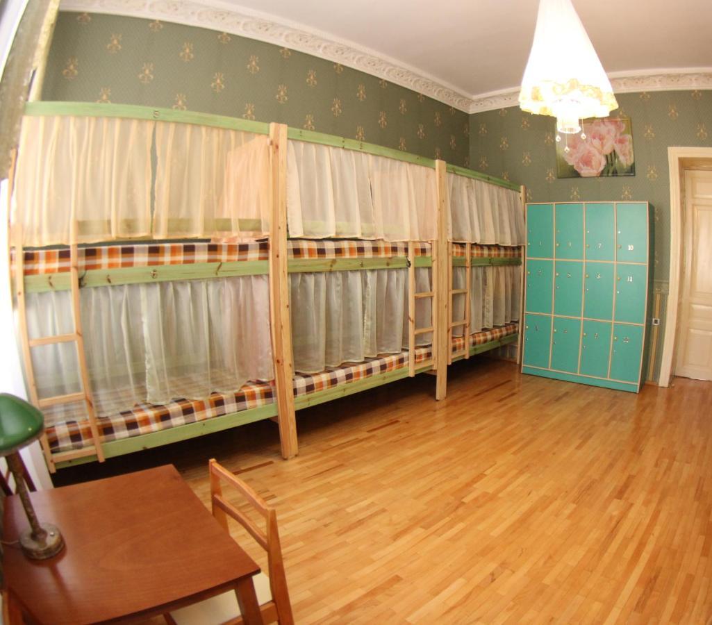 Orpheus Hostel And Apartments Odessa Exterior foto