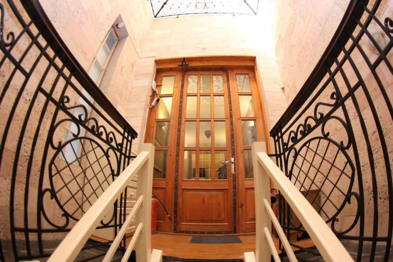 Orpheus Hostel And Apartments Odessa Exterior foto