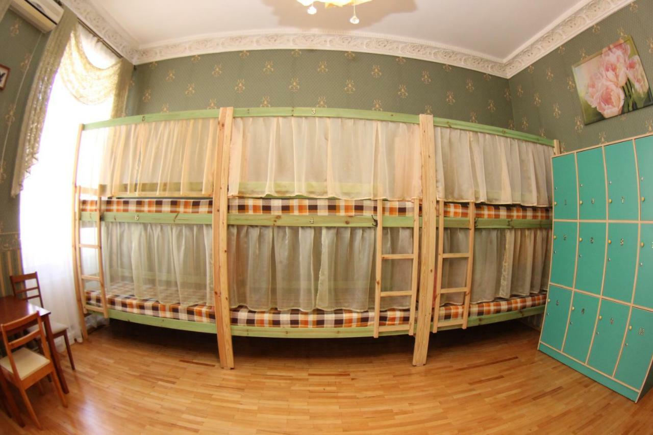 Orpheus Hostel And Apartments Odessa Exterior foto