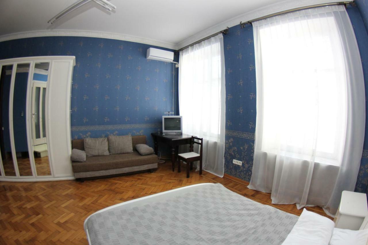 Orpheus Hostel And Apartments Odessa Exterior foto
